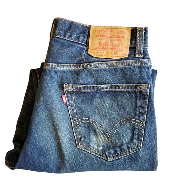 Levi’s 550 Jeans Men’s 34x31 Blue Relaxed Fit Denim *FLAWS* - Picture 3 of 9